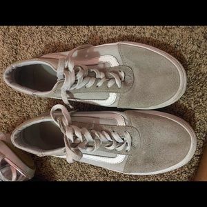 Grey vans !